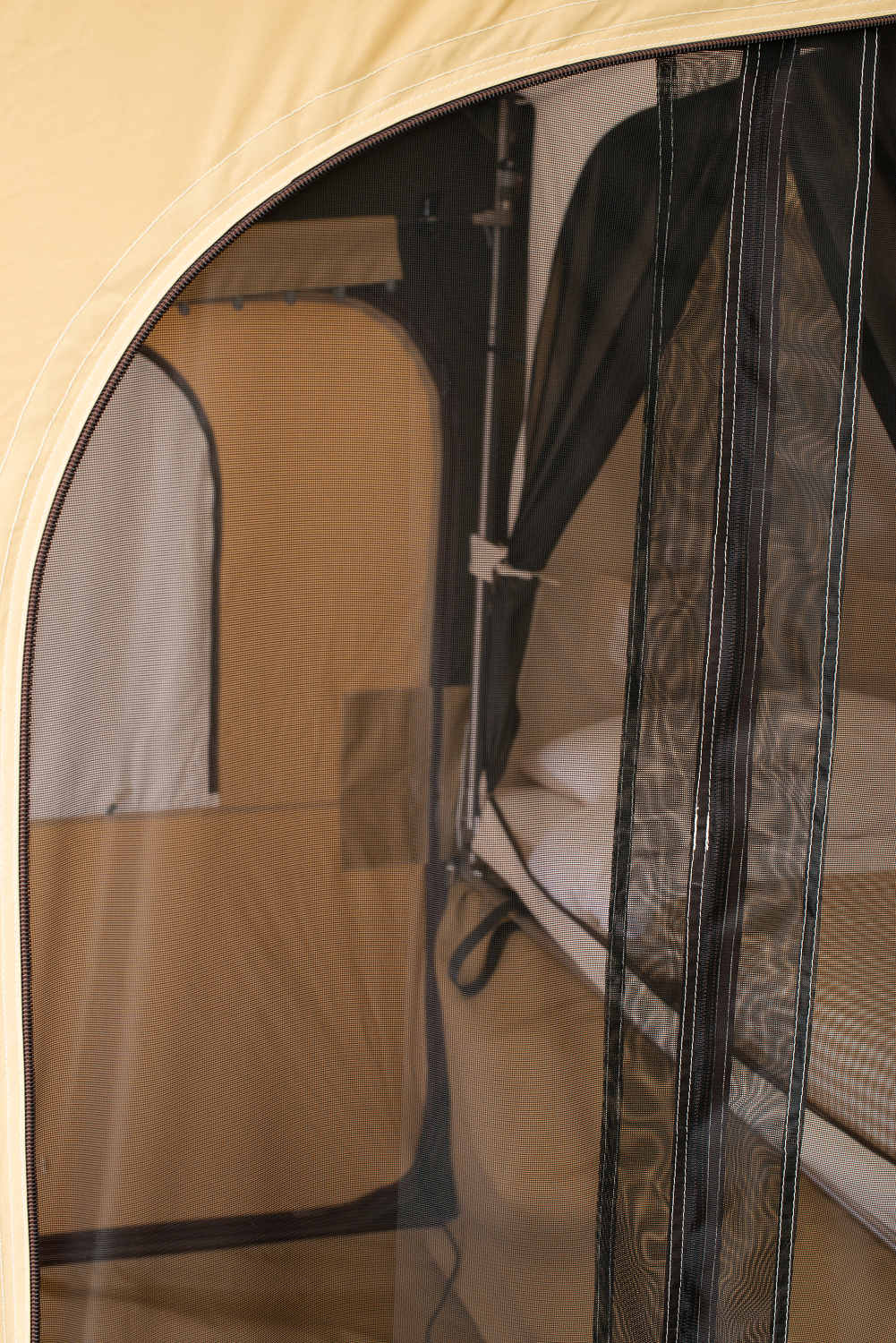 Hordeur Aero als insectenwering in de Holtkamper configurator